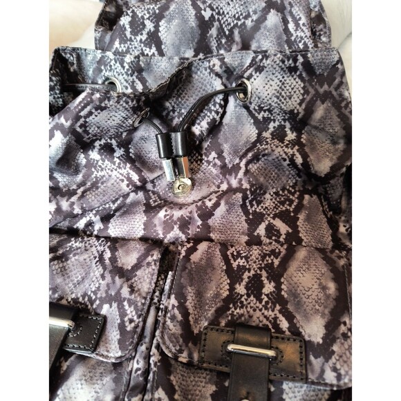 Tumi Nylon Backpack Python Print Travel Bag Black/Gray main image 4